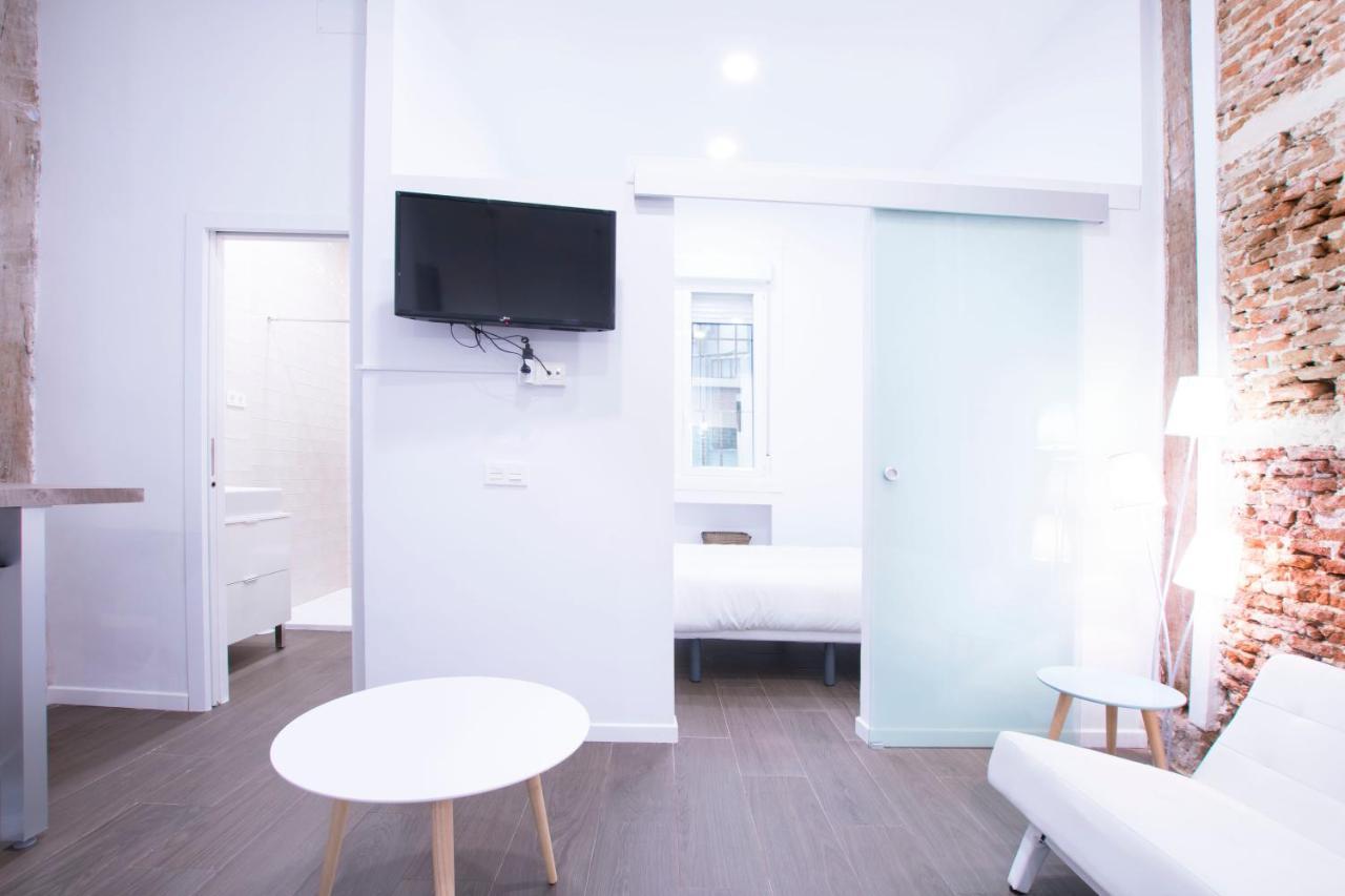 Fancy One-Bedroom La Latina Madri Exterior foto
